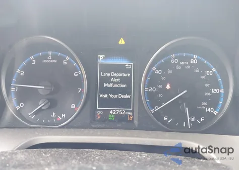 2018 Toyota Rav4 Le z USA, uszkodzony, nr VIN 2T3ZFREV9JW493737